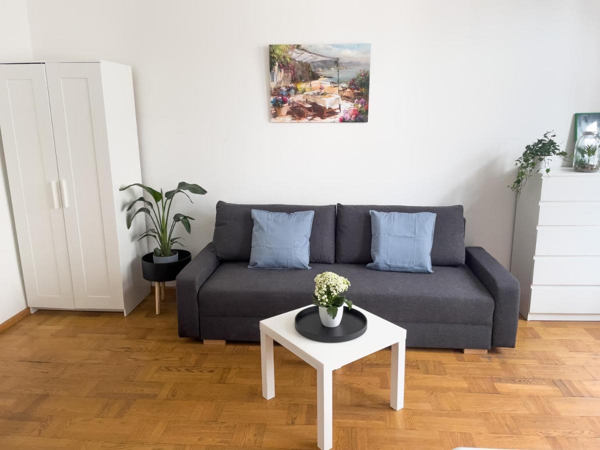 Sunny Studio Near Central Station Apartamento Viena Exterior foto